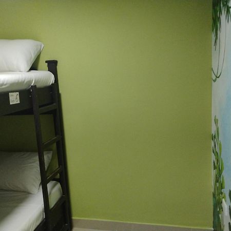 Parceros Med Hostel Μεντεγίν Εξωτερικό φωτογραφία
