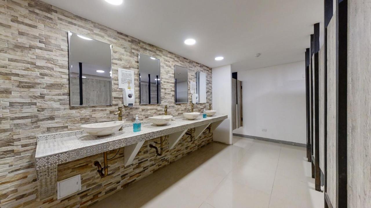 Parceros Med Hostel Μεντεγίν Εξωτερικό φωτογραφία