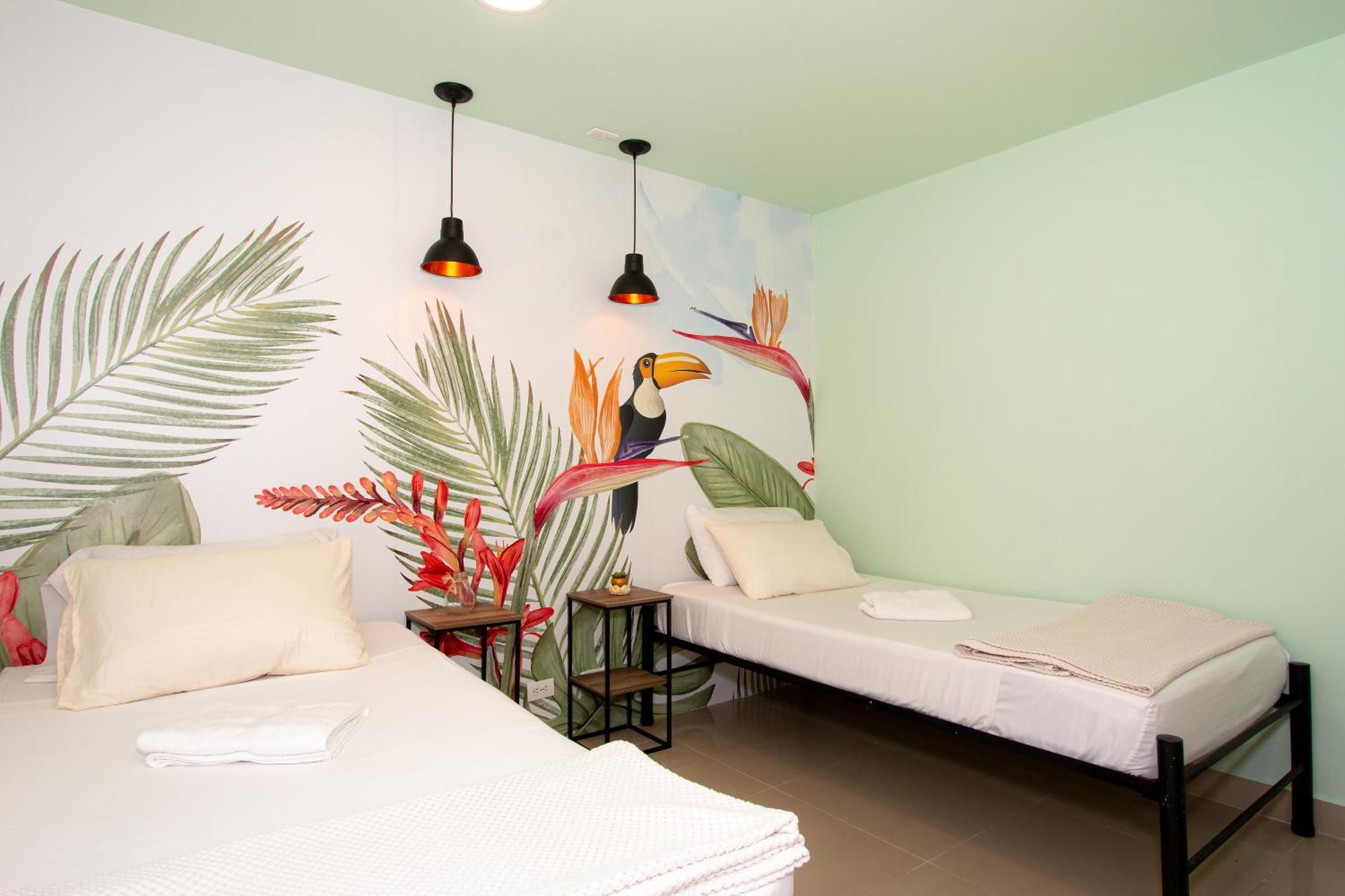 Parceros Med Hostel Μεντεγίν Εξωτερικό φωτογραφία