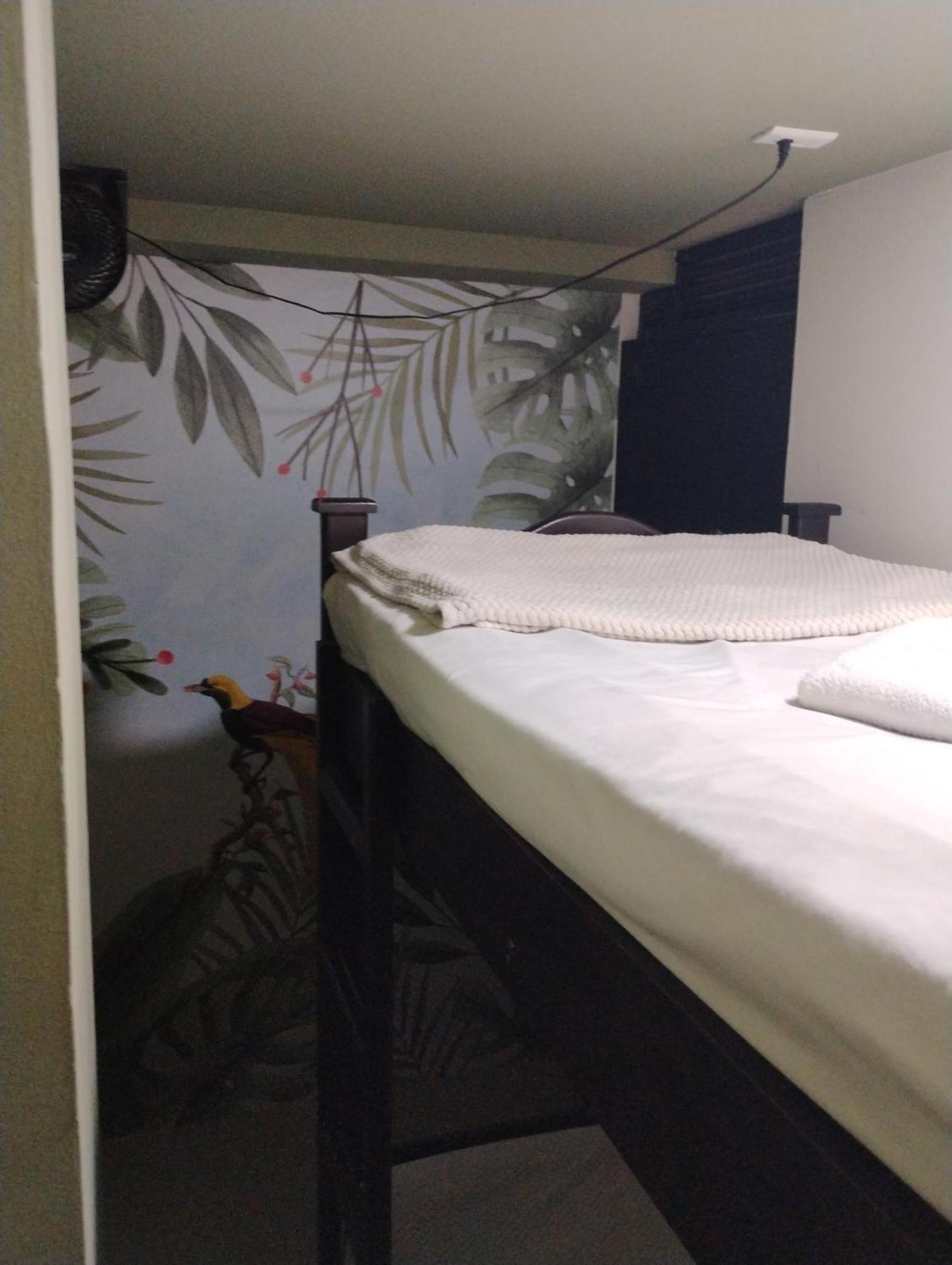 Parceros Med Hostel Μεντεγίν Εξωτερικό φωτογραφία