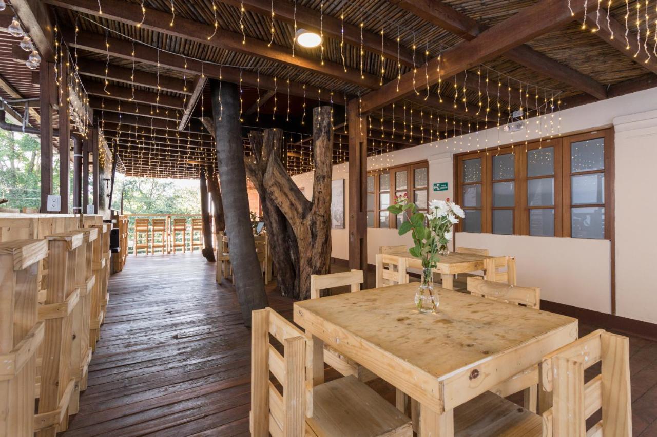 Parceros Med Hostel Μεντεγίν Εξωτερικό φωτογραφία